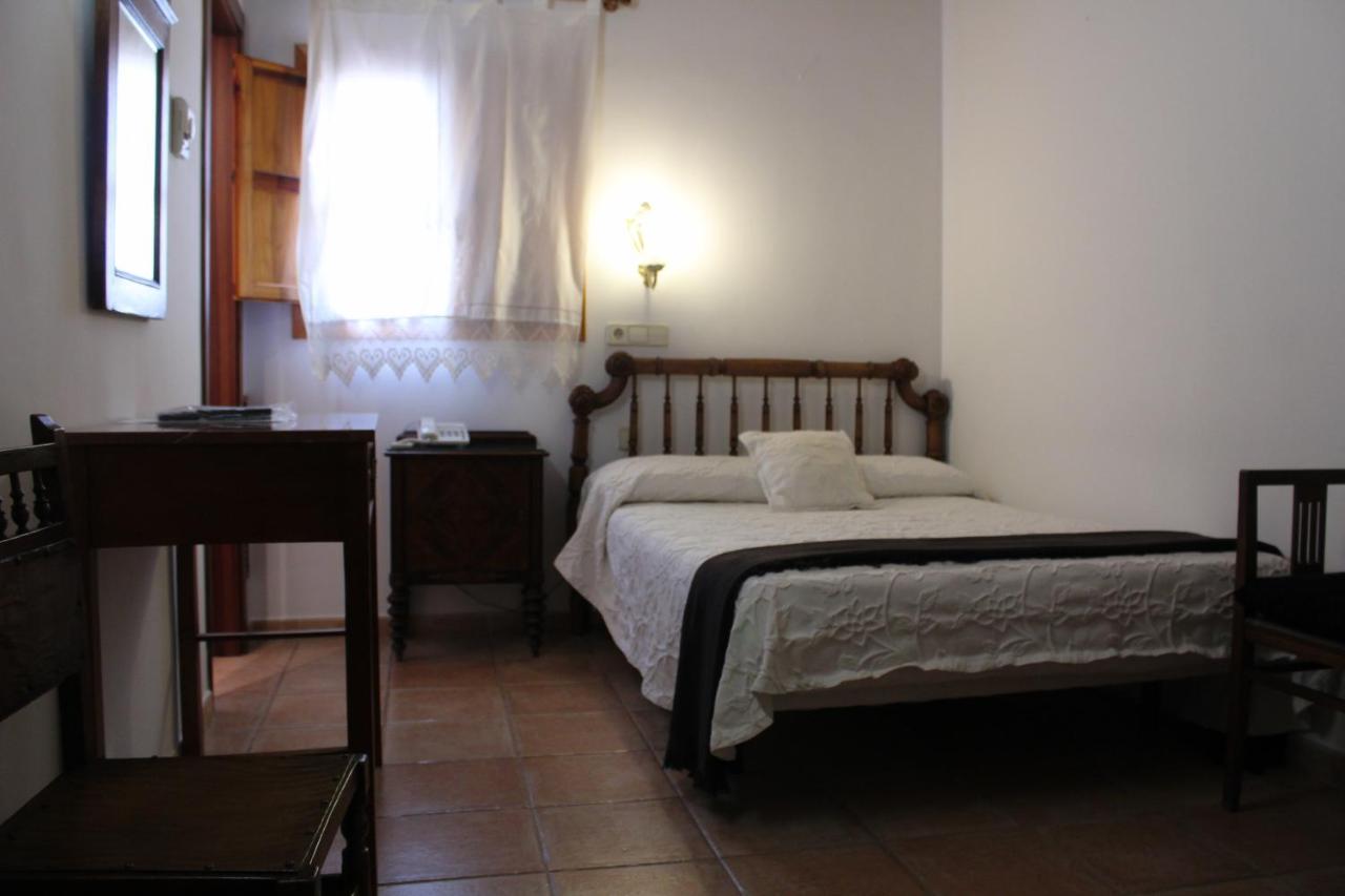 Hotel La Villa Requena Zewnętrze zdjęcie