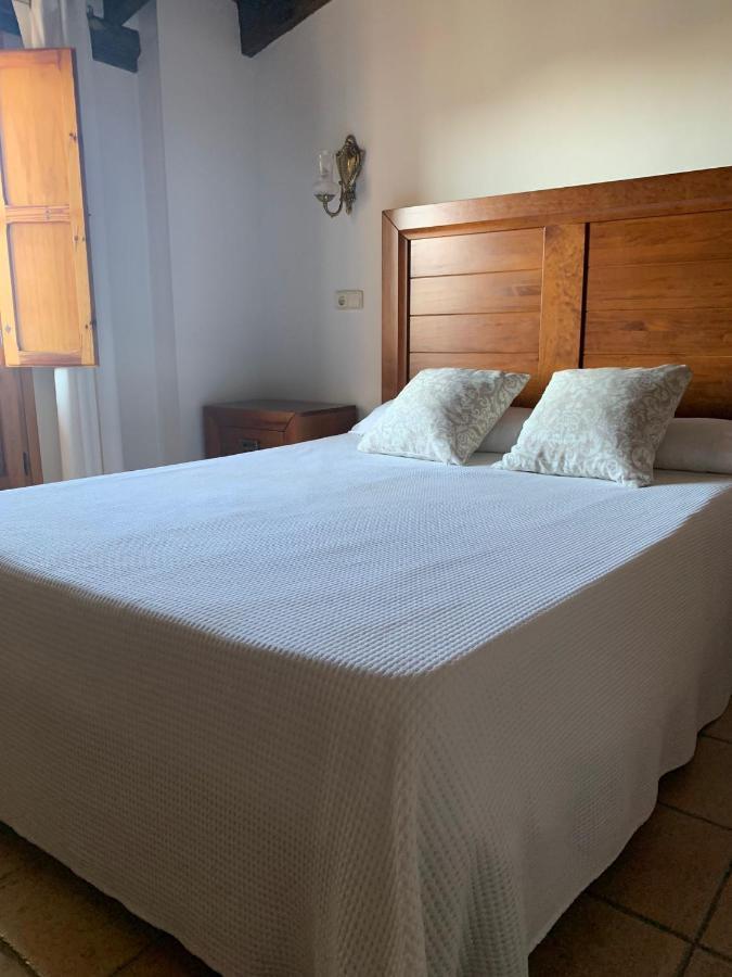 Hotel La Villa Requena Zewnętrze zdjęcie
